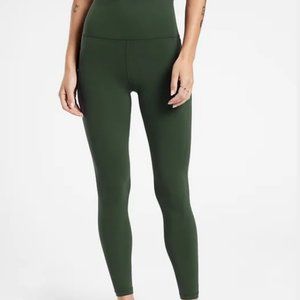 Athleta Salutation Tight